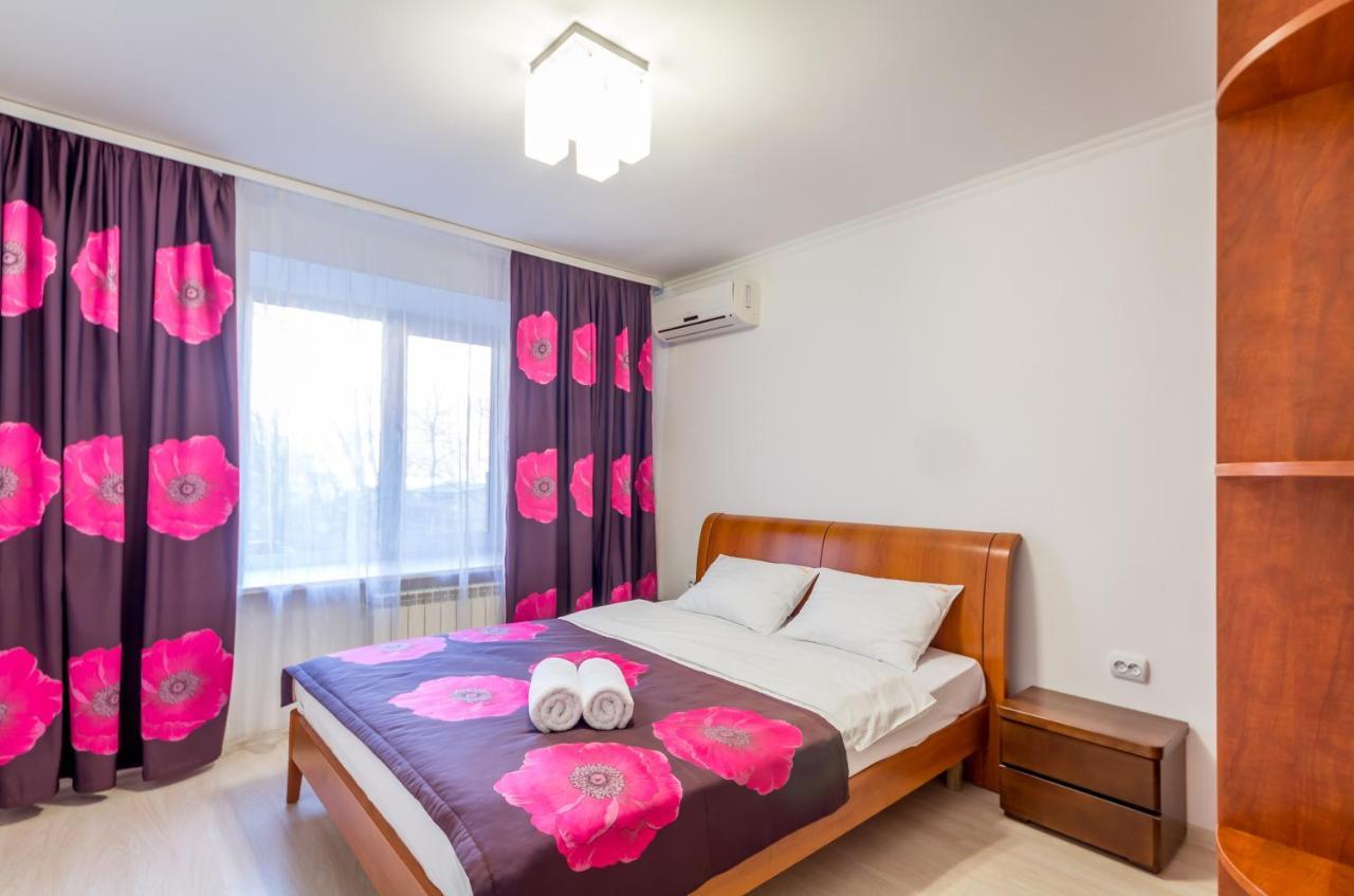 Central Apartments Palats Sportu Area Κίεβο Εξωτερικό φωτογραφία